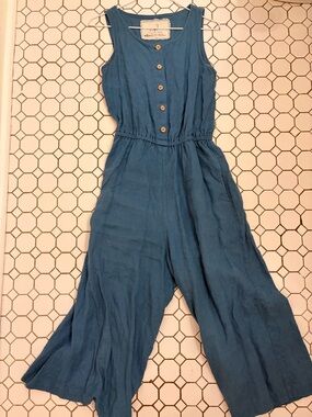 notPERFECTLINEN Sleeveless Button-Front Wide-Leg Jumpsuit in Teal Blue